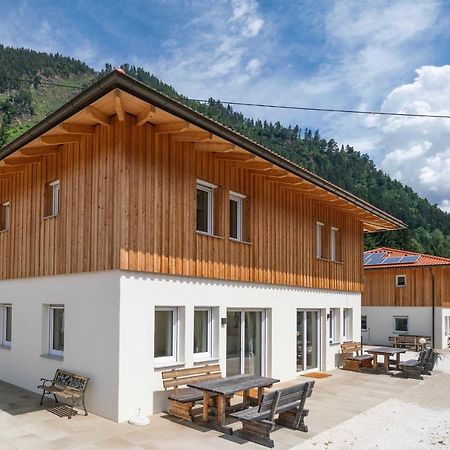 1Schoenes Ferienhaus Im Sonnigen Kaernten Döbriach Esterno foto
